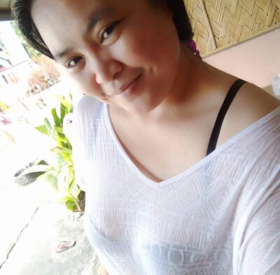 kisseshotlips from stripchat