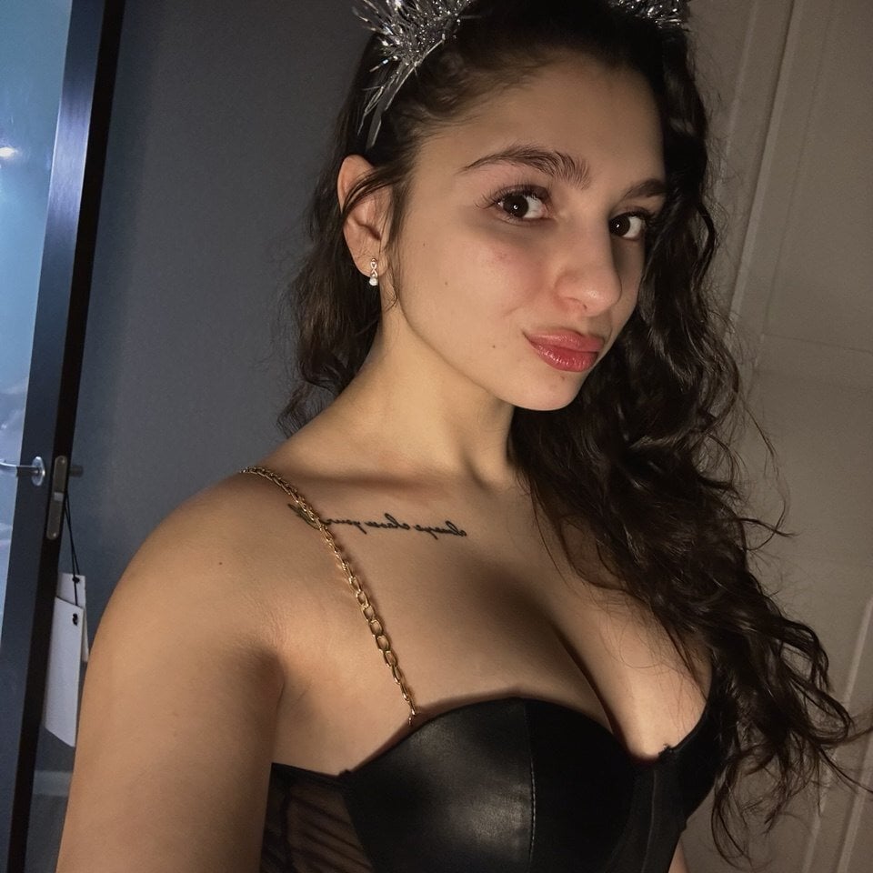 Dark_Sirren profile