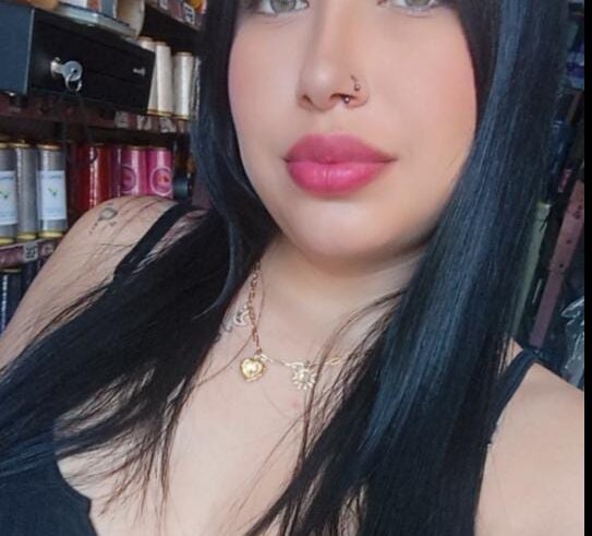 sexcams-joy.com natasha_smith20 livesex profile in latino cams