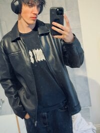 NovaTwinkx's webcam live show