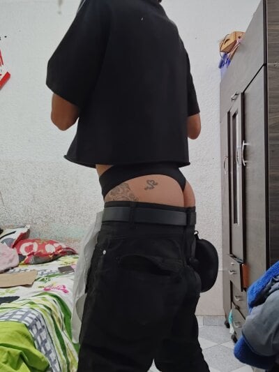 Yhitasex Male Leather Free Cam Sex