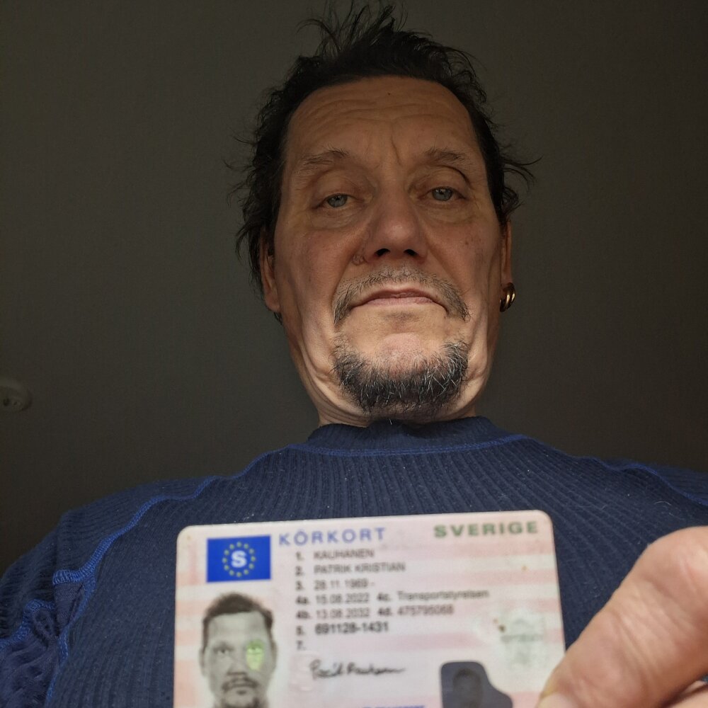 Peterjohan74's Offline XXX Chat