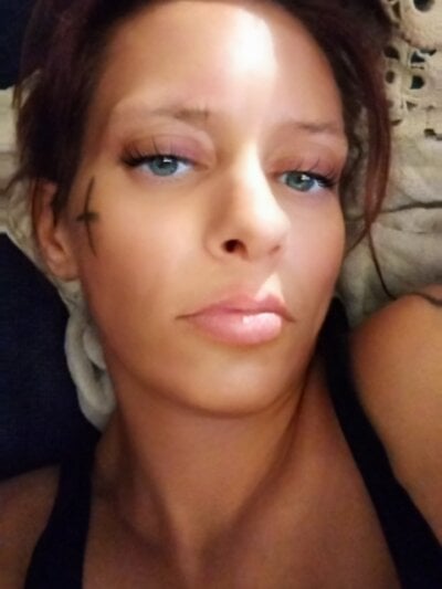 TrixyToy25