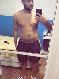 enzoka12's webcam live show