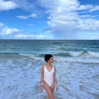 Bella_Kier009's webcam live show