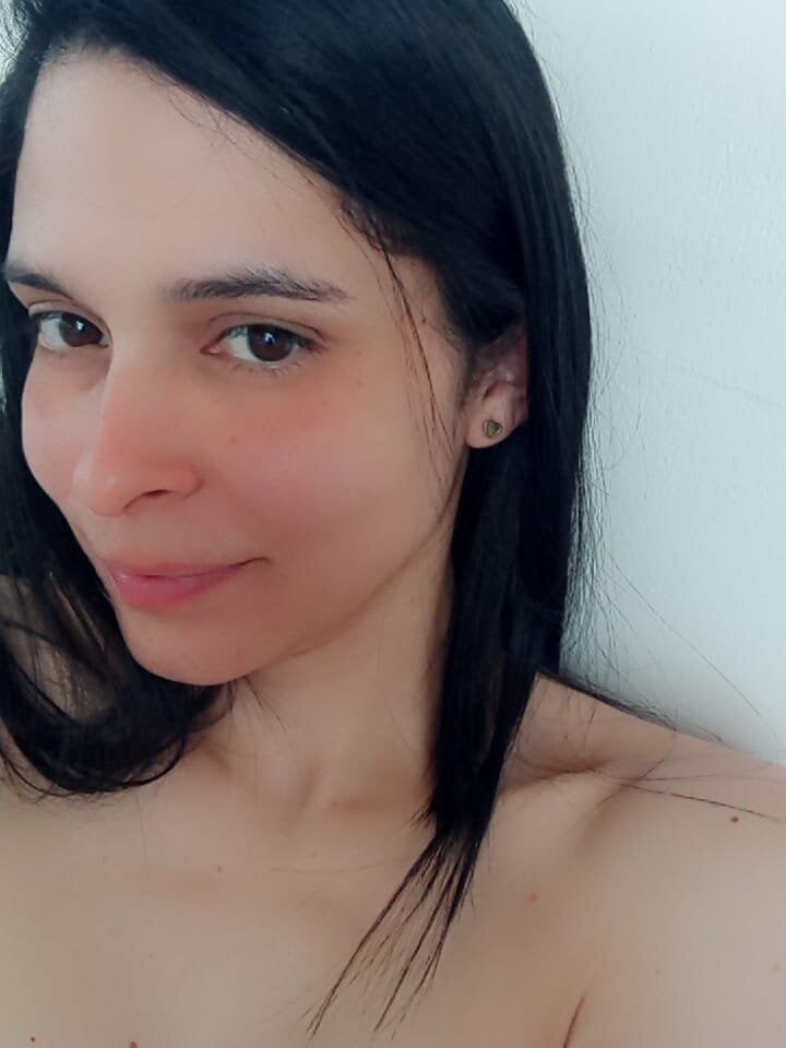 6livesex.com roseshelbyy livesex profile in its-nvm-for-u cams