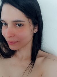 Roseshelbyy's webcam live show