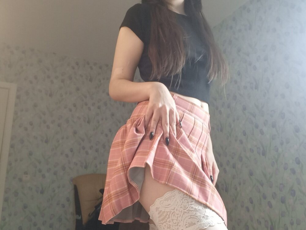 Live sex webcam photo for Pinkk__Soda #279431587
