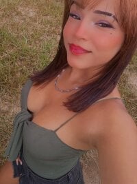 Nataly_Garcia_'s Offline Chat Room
