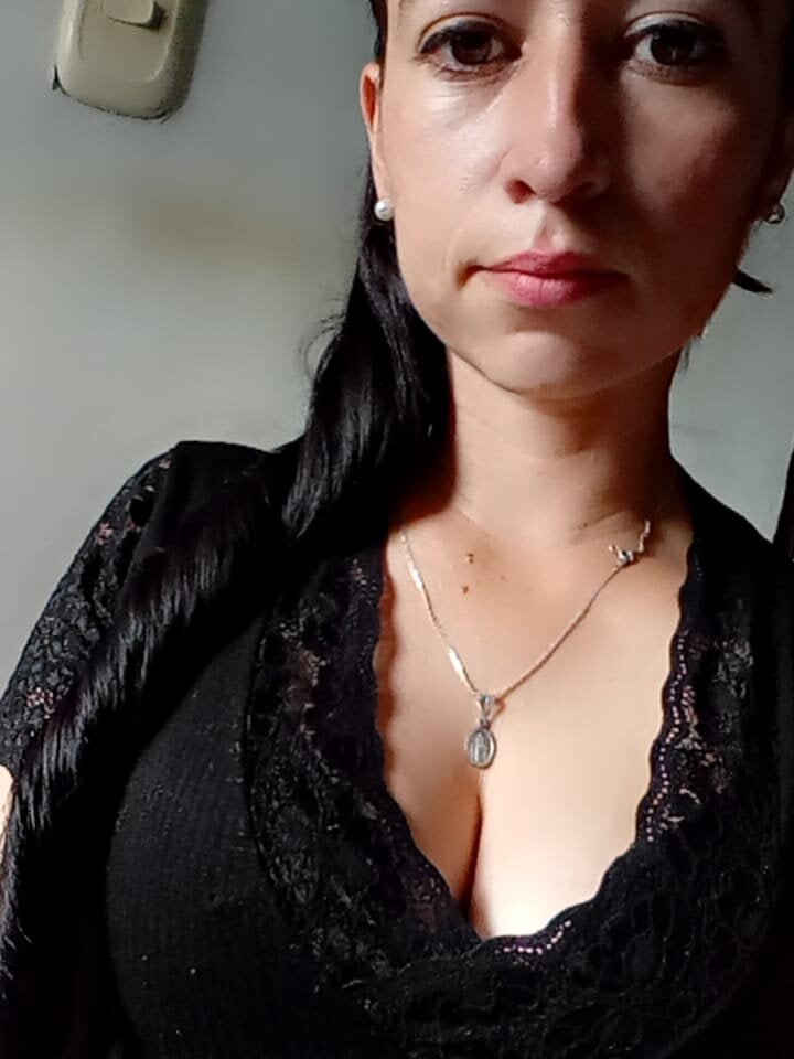 cheapadultsexcams.com ashleyy_evaanss livesex profile in bisexual cams