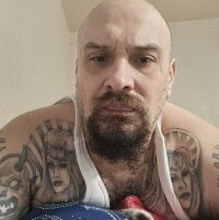however122's webcam live show