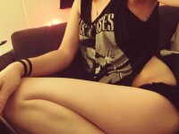 XOSexySkyeXO's Offline XXX Chat