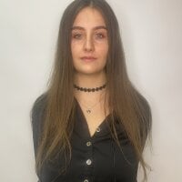 AvgustinaMur's Offline Chat Room