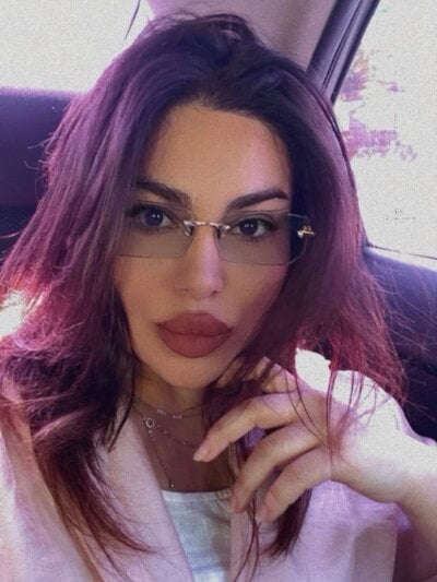 Debraa1