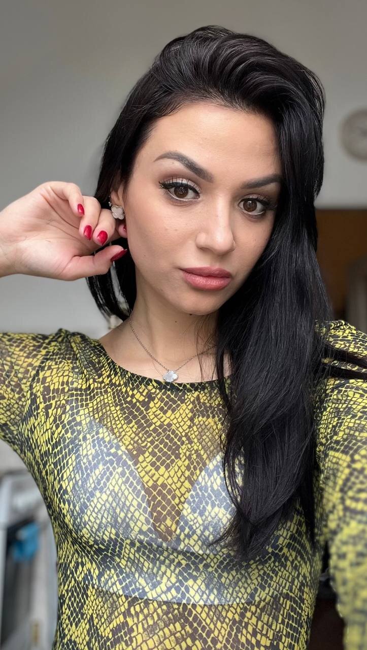 NikkiVibe
