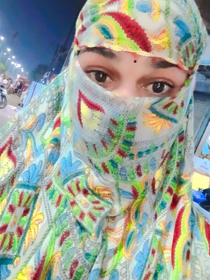 00PUJA's Offline XXX Chat