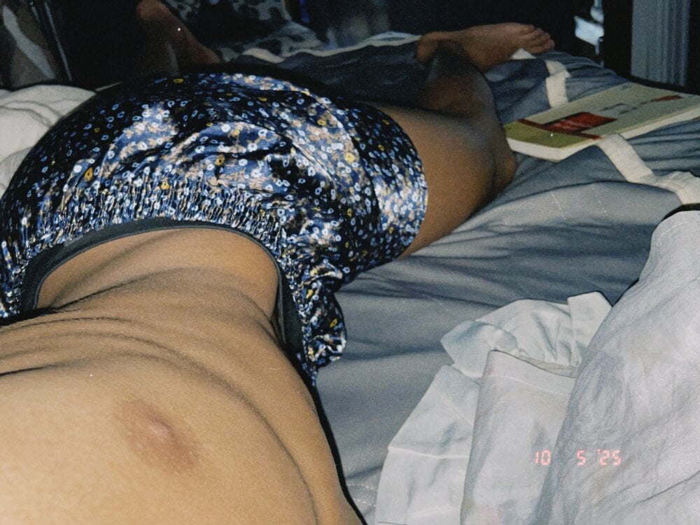 tomtresor's Offline XXX Chat