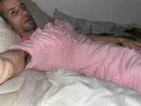 Lingeriewearer12's Offline Chat Room