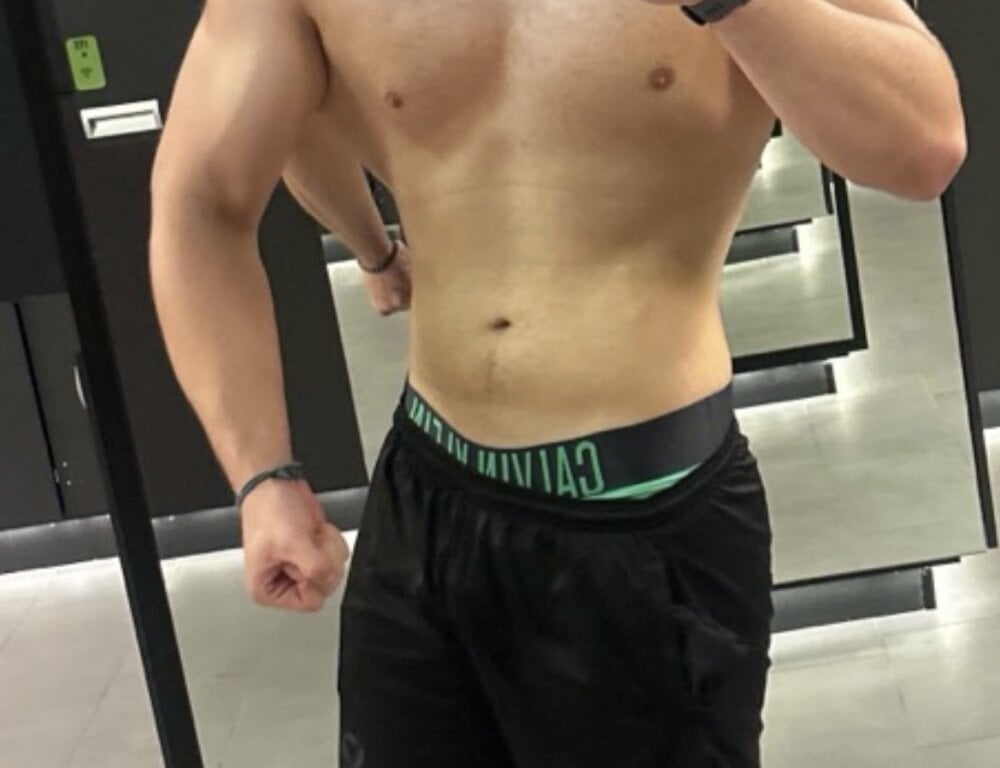 hornsby181 from stripchat