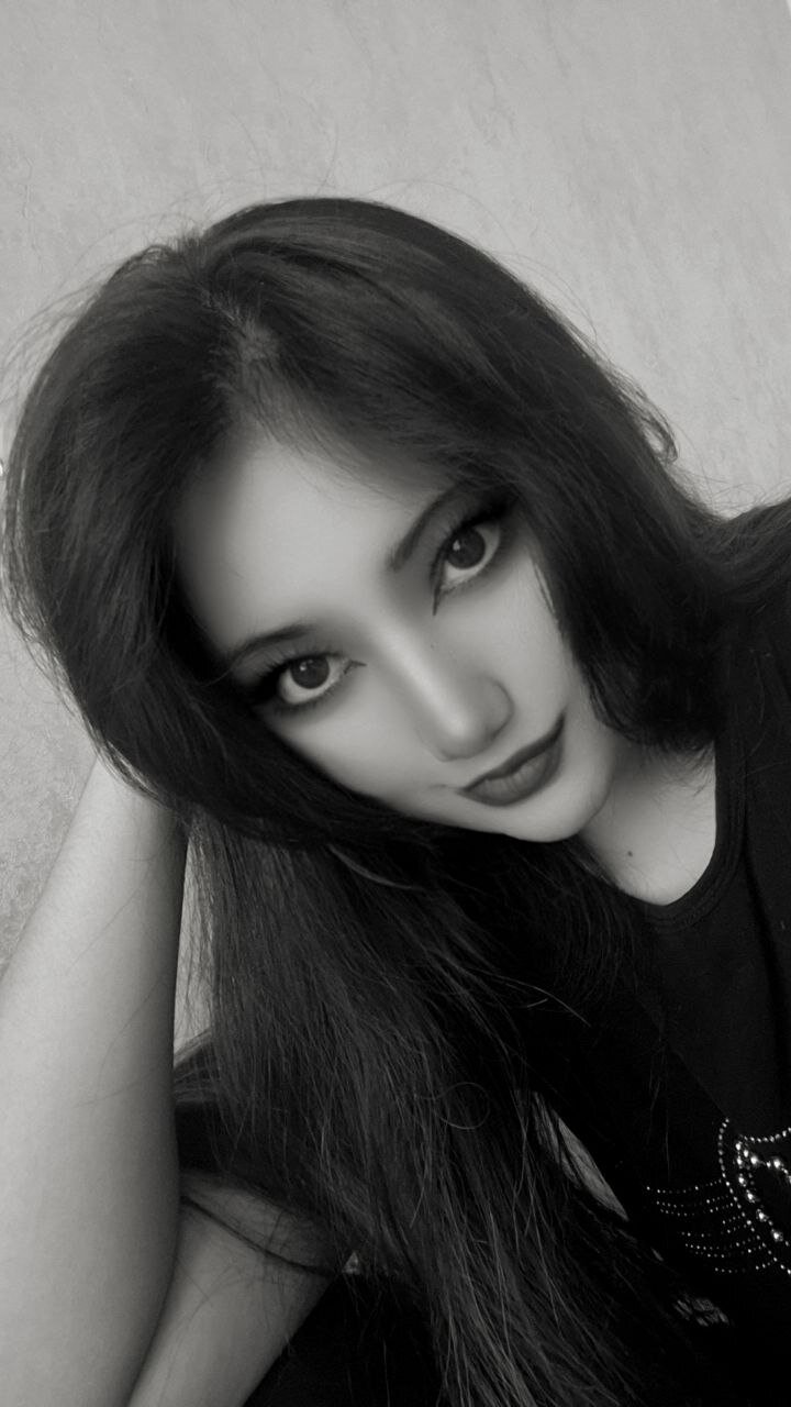 noa_bloom