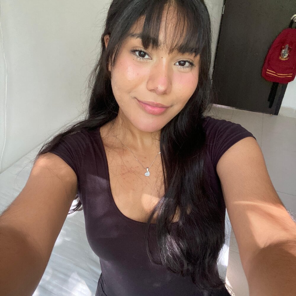 issy_lopez profile