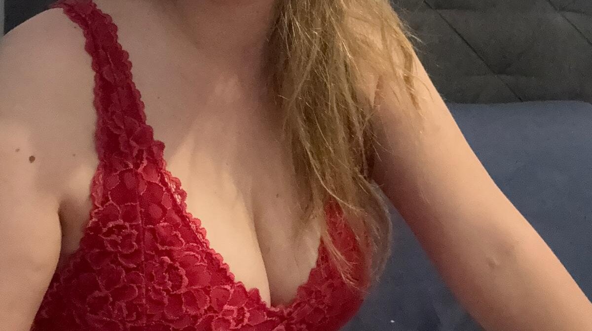 Iza_Bellaa