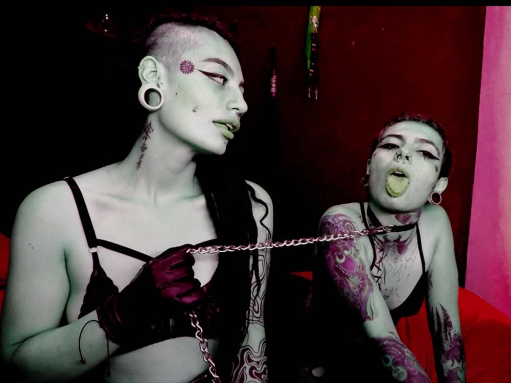 Live sex webcam photo for _onthary_6 #289981977