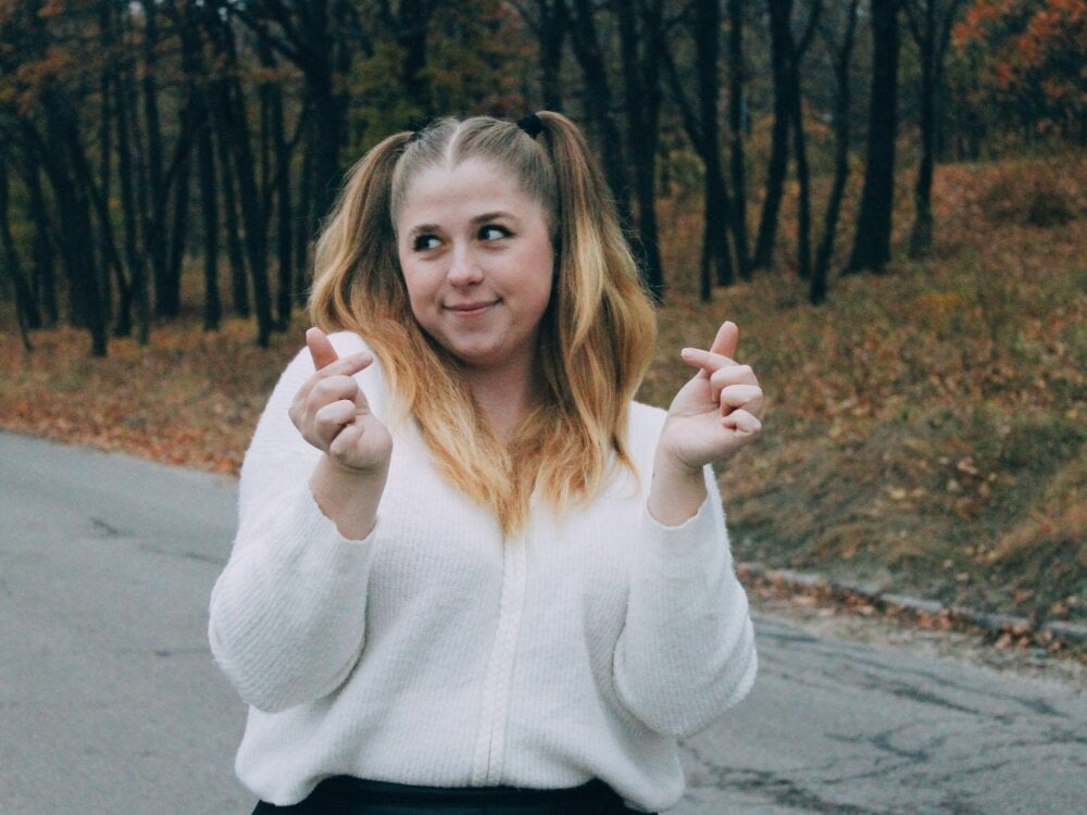 Live sex webcam photo for JessikaDaniel #290176316