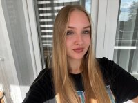 EmmaFooxx's Offline XXX Chat