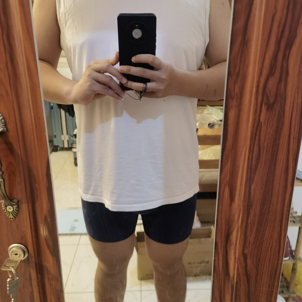 XIAOZHI_CN_11's Offline XXX Chat