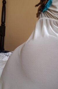 Nickie_shy's Offline Chat Room