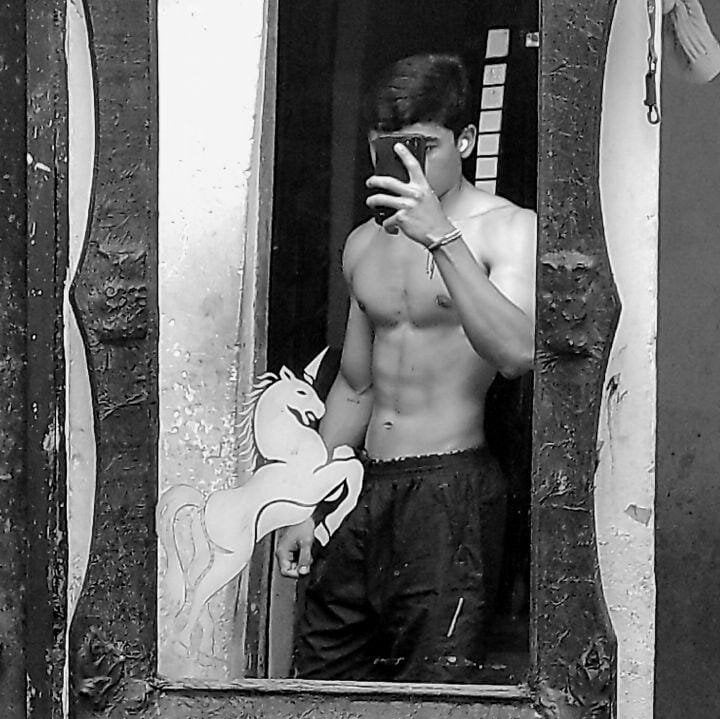 sandroveyra from stripchat