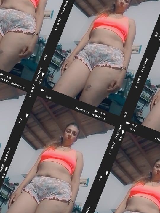 Live sex webcam photo for lilibella2 #289633300
