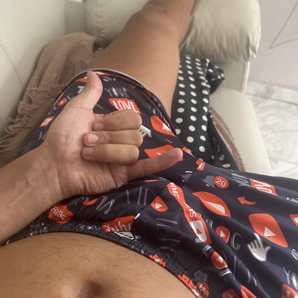 el-cleinton10's Offline XXX Chat