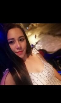 ALISON-TICIANO's Offline Chat Room