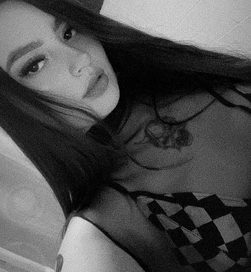 victoria_bluecs 🐒 online naked chat