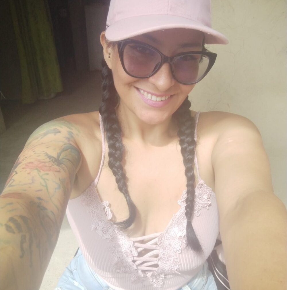 livesexr.com novaamy7 livesex profile in cauca cams