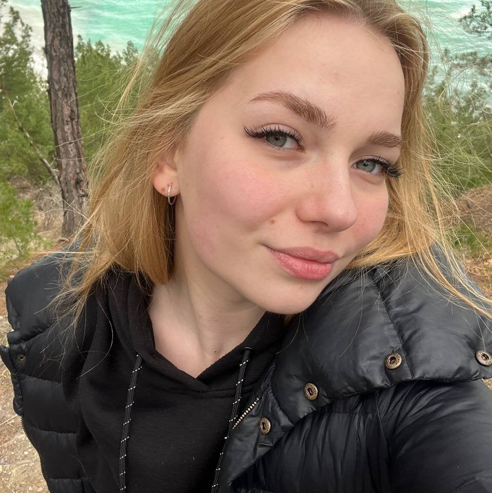 Mariella_Lu 🧠 online cam
