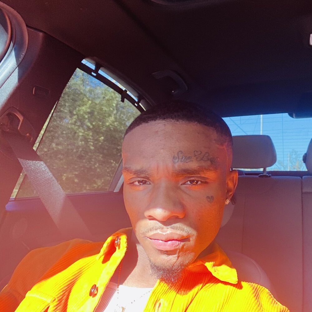 lilzaddy@xh profile StripChat Webcam Model | CamWox
