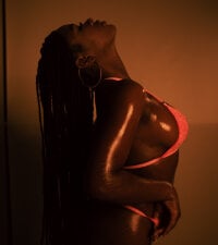 _chloe_adams's webcam live show