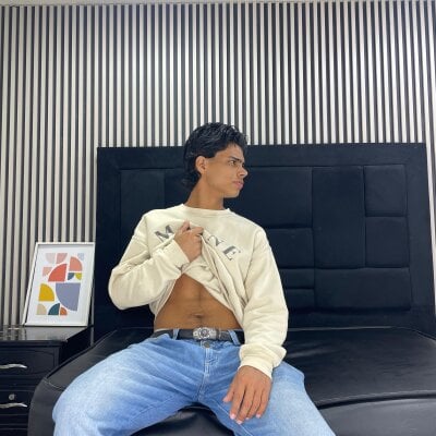 Jon_Happy