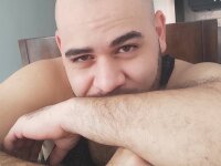 Gian_Pierinno's Offline XXX Chat