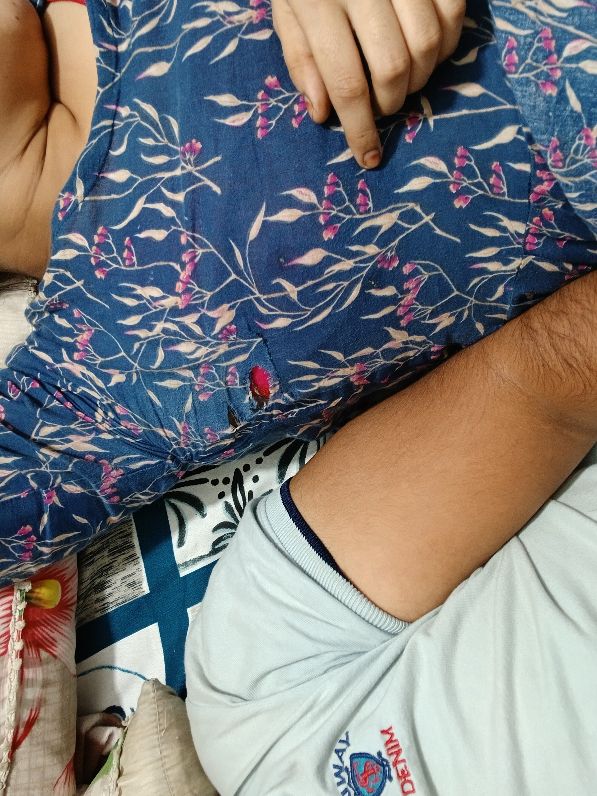 Hot_indianboy_Xx