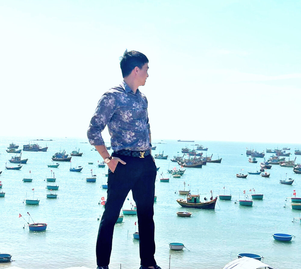 Luckylove79's most recent online preview