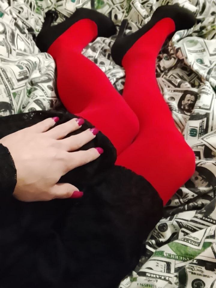 vikacrossi webcam profile - Russian