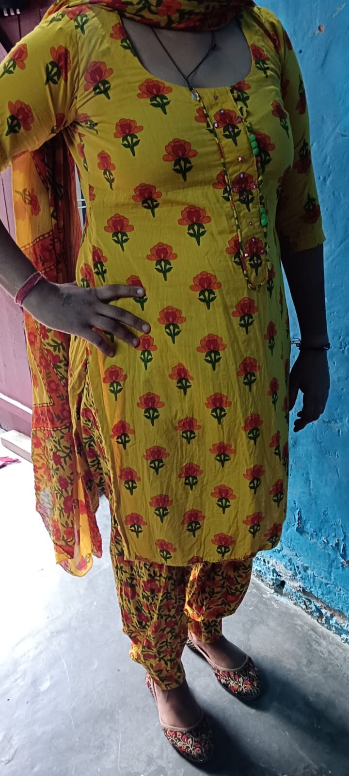 Cute_nidhi