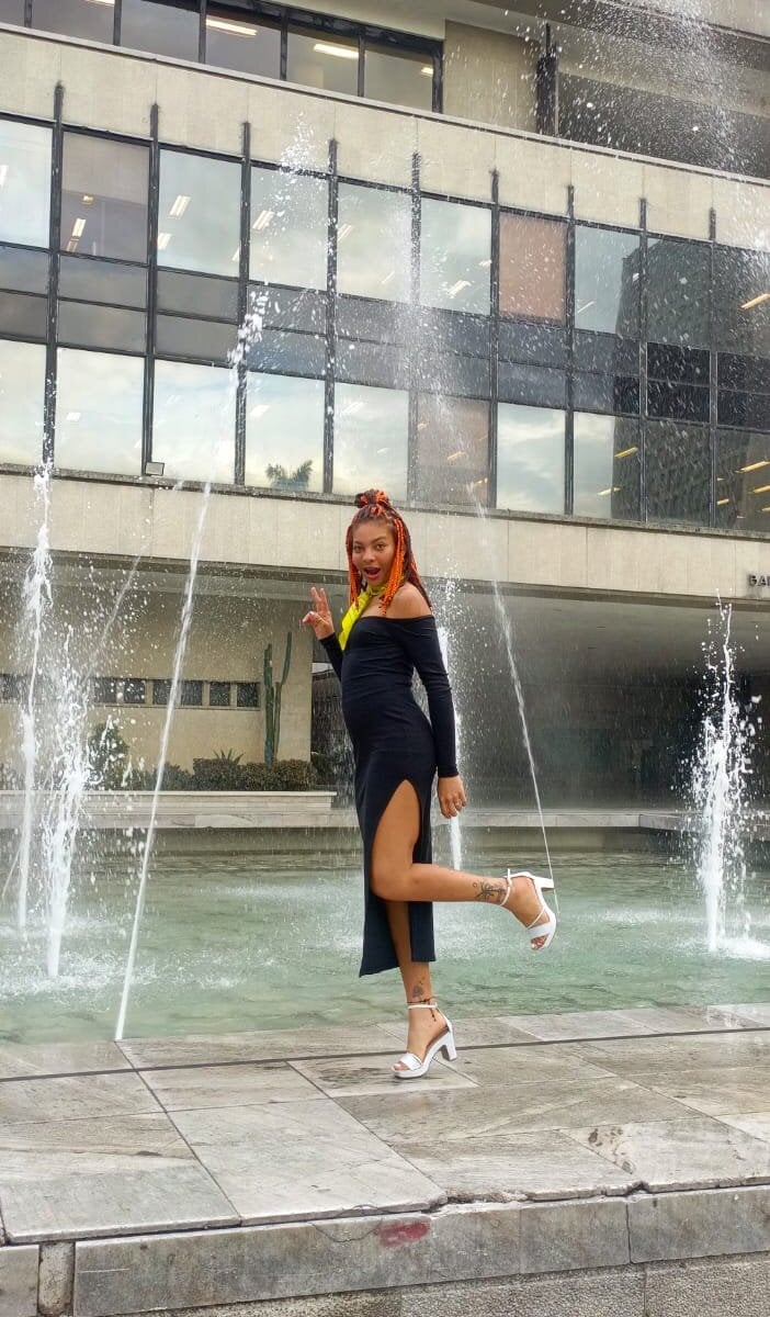 rudecam.live leona_sumiza livesex profile in on-suitcases cams