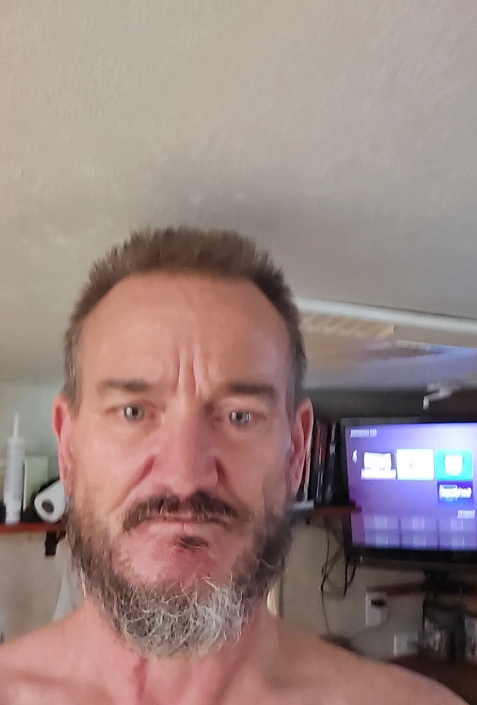 Fukme1970's Offline Chat Room