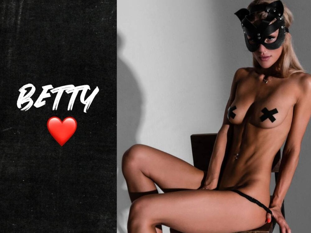 betty_xoxo's Offline XXX Chat