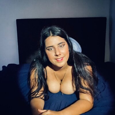 Andreina-Tits - colombian